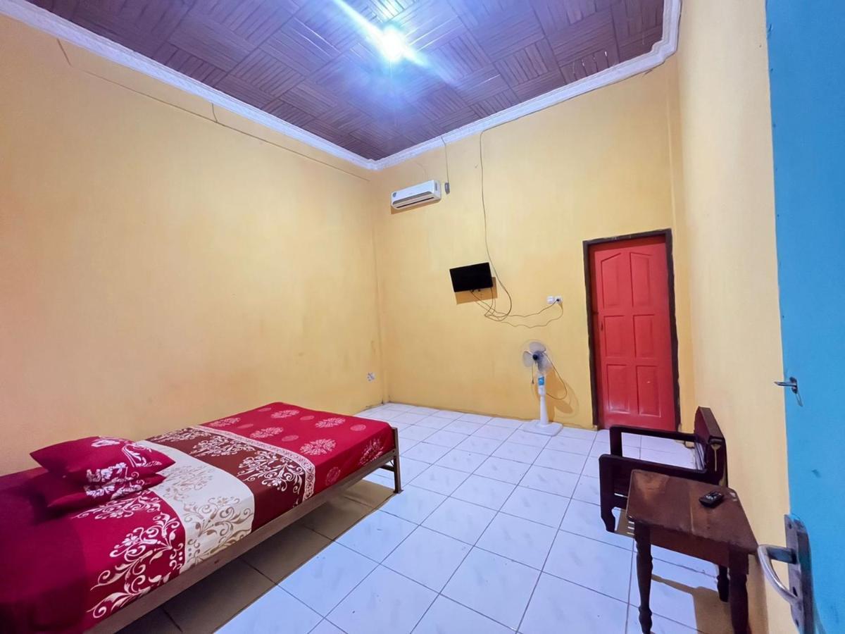 Hotel Malibu Baubau Bagian luar foto